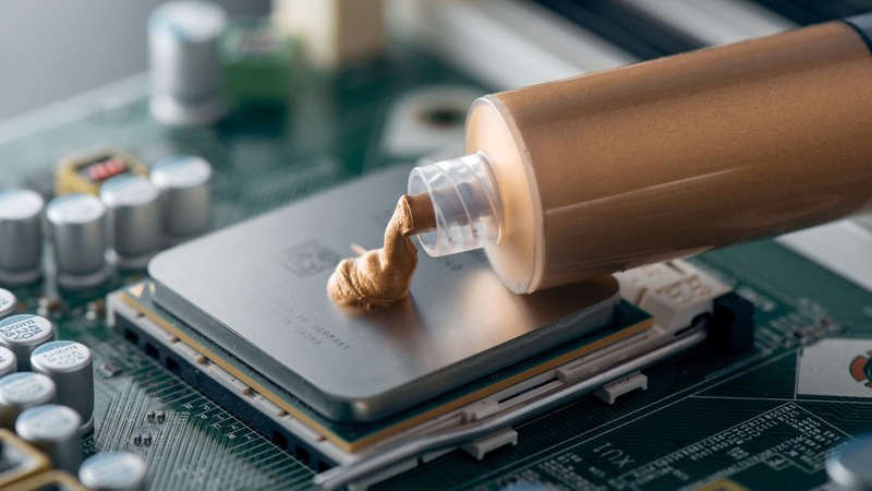 Liquid Metal vs. Thermal Paste: Which Cools Laptops Better?